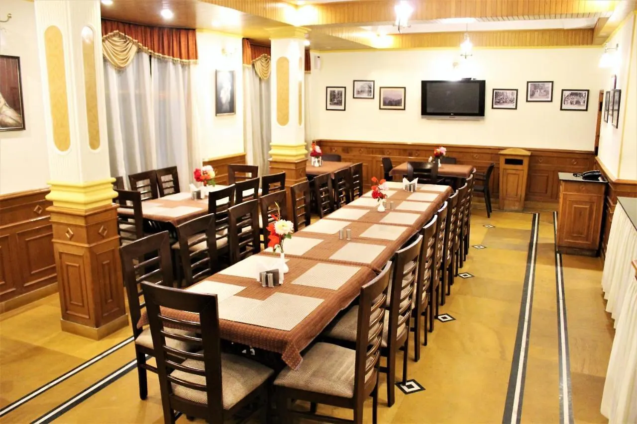 Golf Links Resort Shimla Hotel