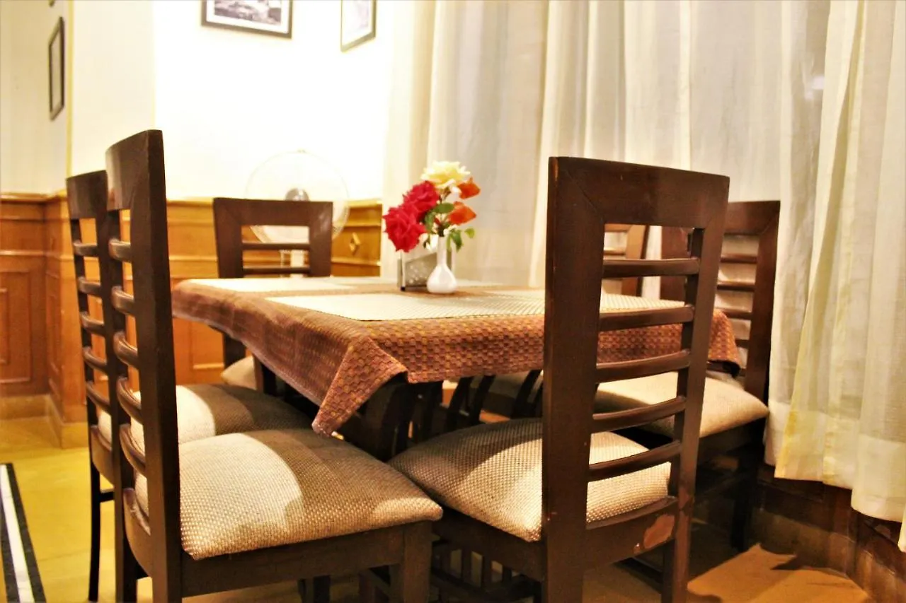 Golf Links Resort Shimla 3*,