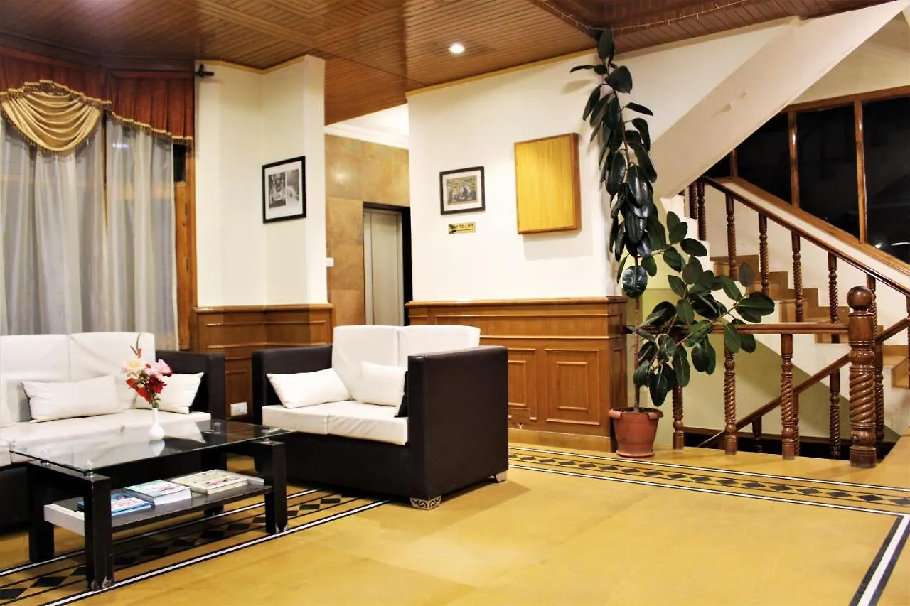 Golf Links Resort Shimla Hotel